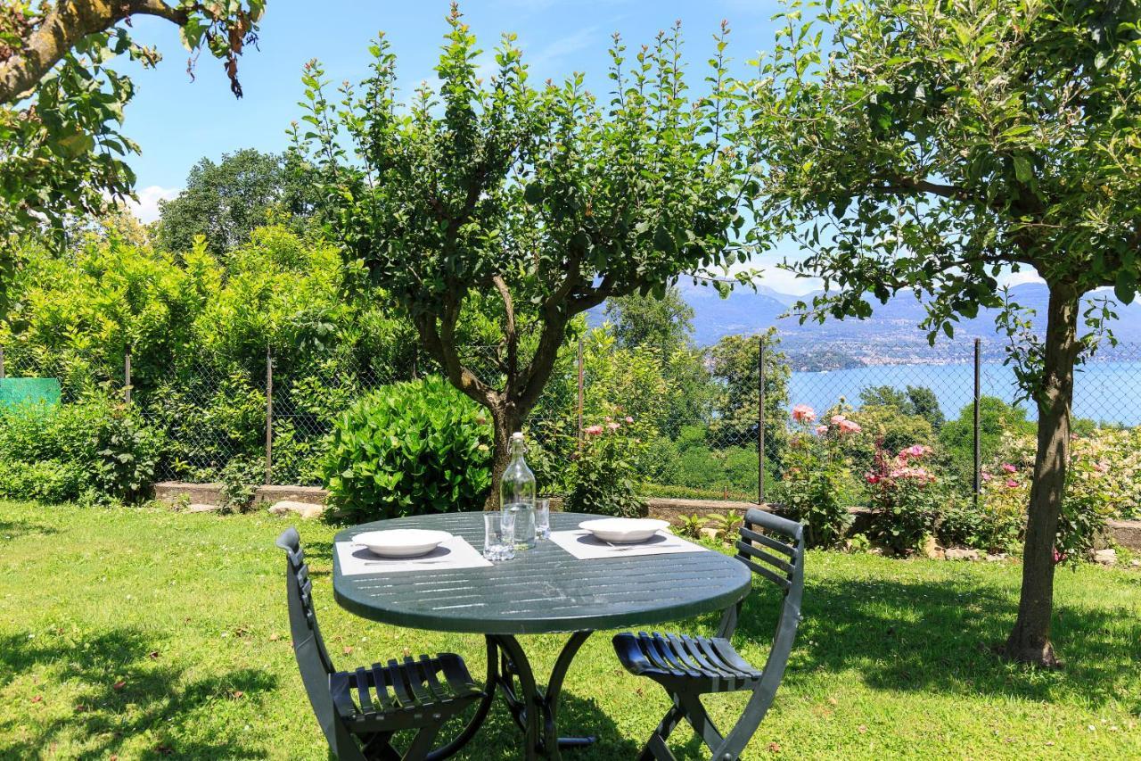 Casa Lilla - Lakeview Large Apartments With Garden Above Stresa Esterno foto